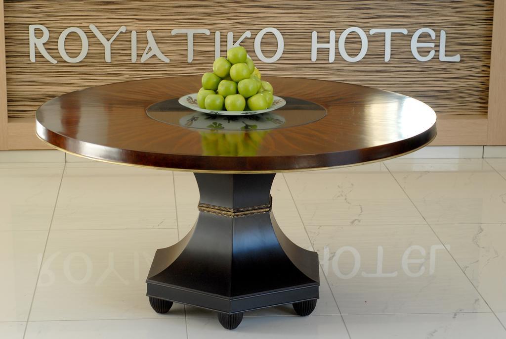 Royiatiko Hotel Nikosia Eksteriør bilde